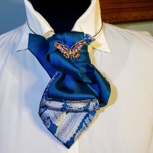Vanya Necktie Escarpe